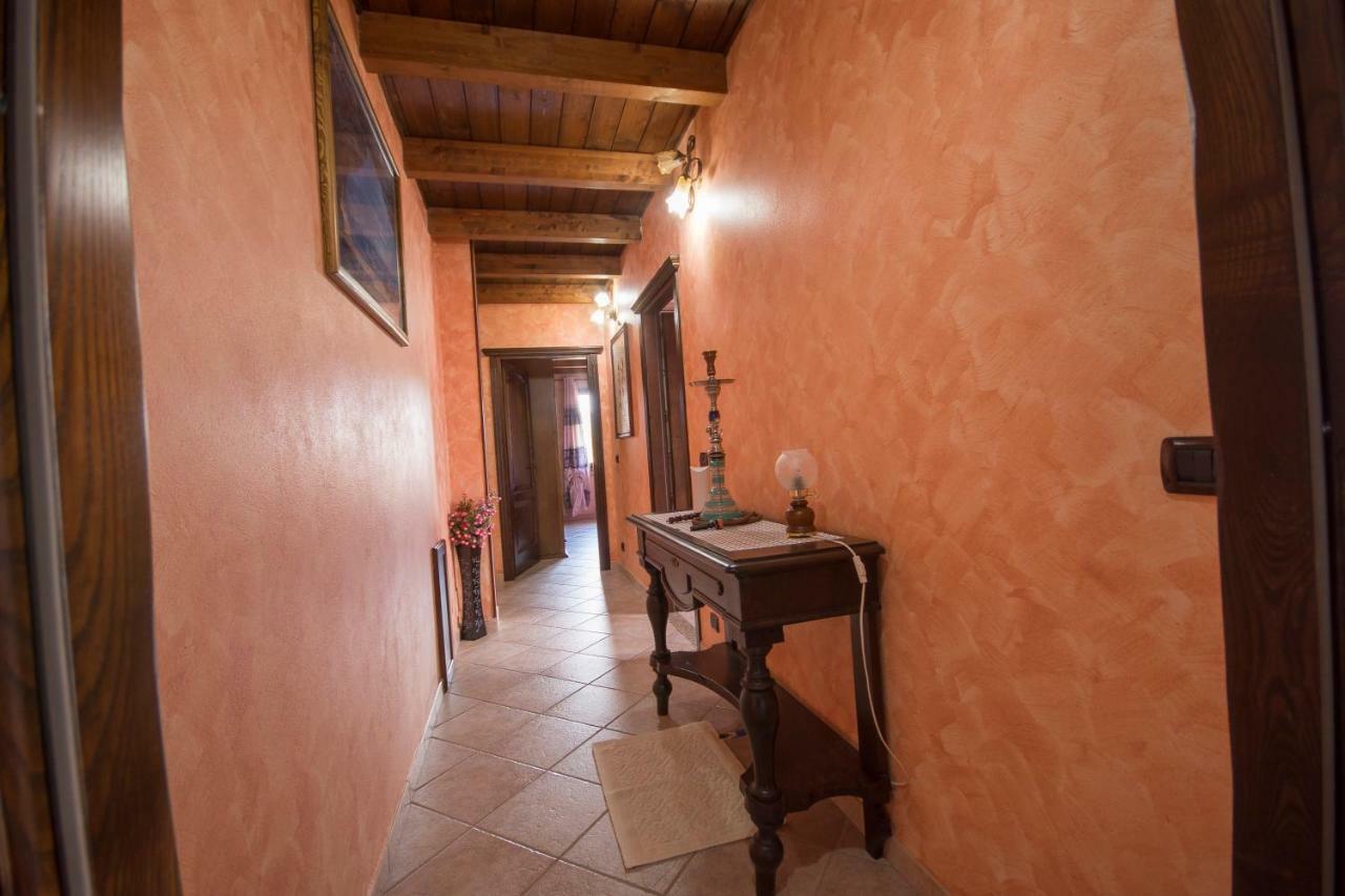 Casa Vacanza Il Mandorlo Domusnovas Dış mekan fotoğraf