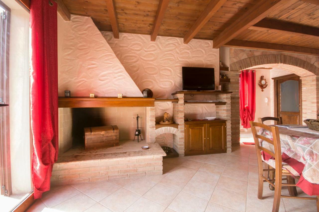 Casa Vacanza Il Mandorlo Domusnovas Dış mekan fotoğraf