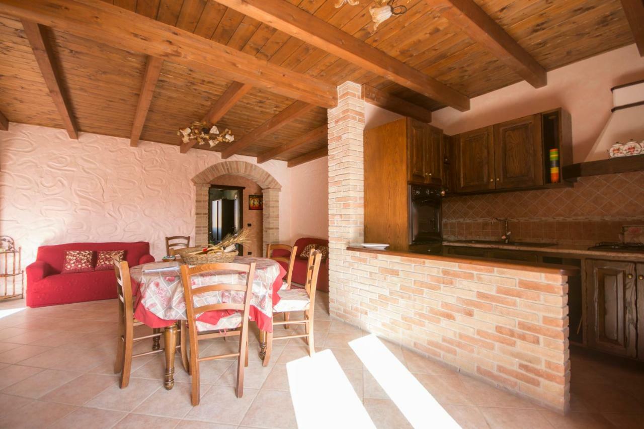 Casa Vacanza Il Mandorlo Domusnovas Dış mekan fotoğraf